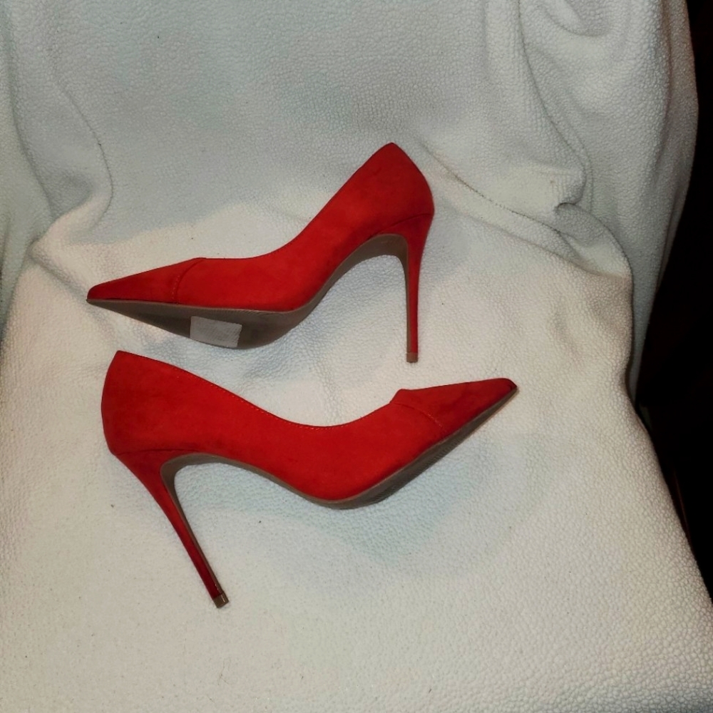 Wild diva heels
